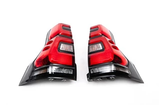 Задні ліхтарі LED (2017-2023, 2 шт) для Toyota Land Cruiser Prado 150