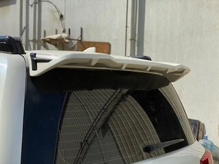 Спойлер Ewan (2016-2025) Чорний колір для Toyota Land Cruiser 200